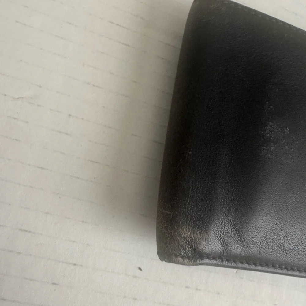 Tumi Classic Black Leather Wallet